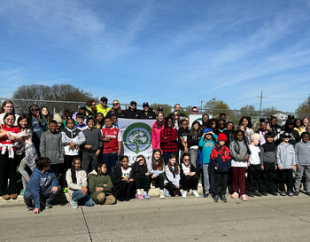 City of Oak Park Plants Trees with Norup Students